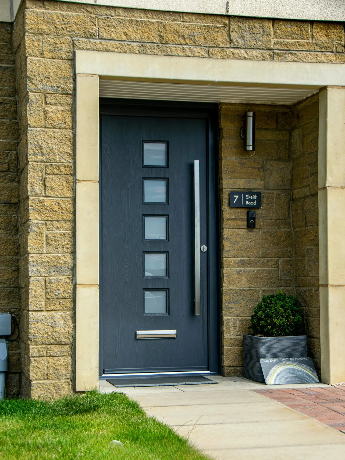 Anthracite grey composite Rock door installation, Dundee